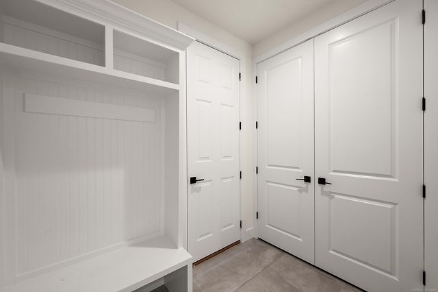 5956 Willow Grove Drive, Troy, MI 48085