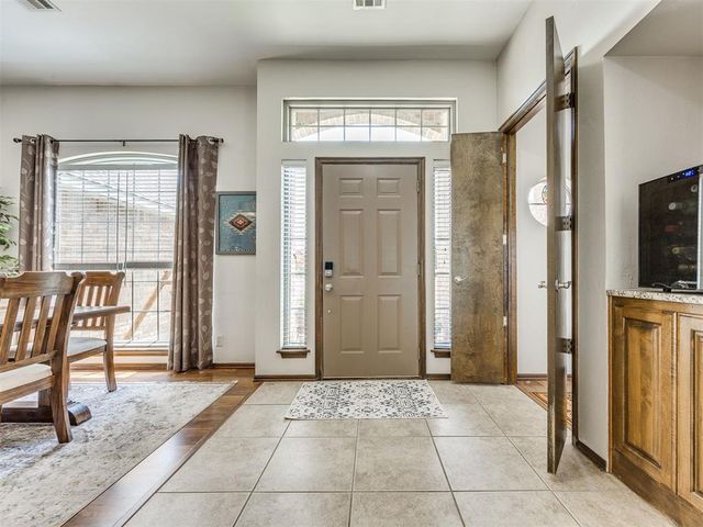 9085 Driftwood Court, Edmond, OK 73034