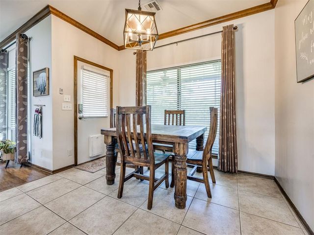 9085 Driftwood Court, Edmond, OK 73034