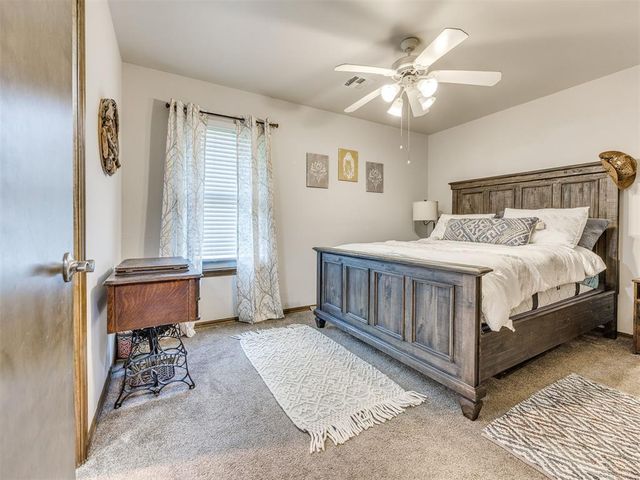 9085 Driftwood Court, Edmond, OK 73034