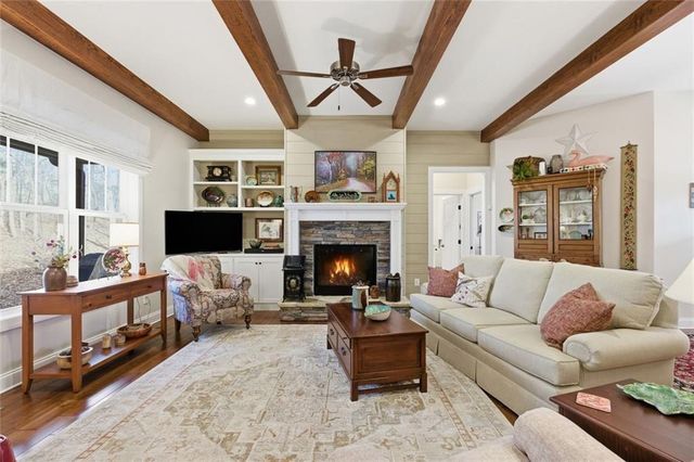 7671 Fern Lane, Lula, GA 30554