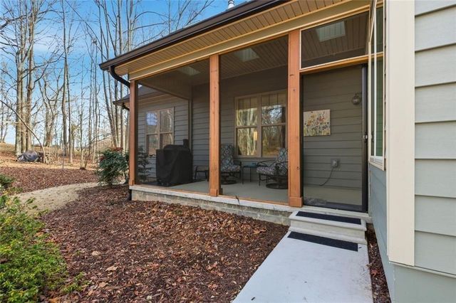 7671 Fern Lane, Lula, GA 30554