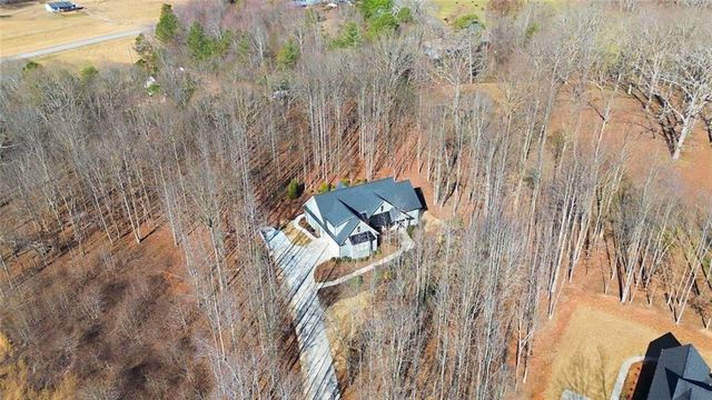 7671 Fern Lane, Lula, GA 30554