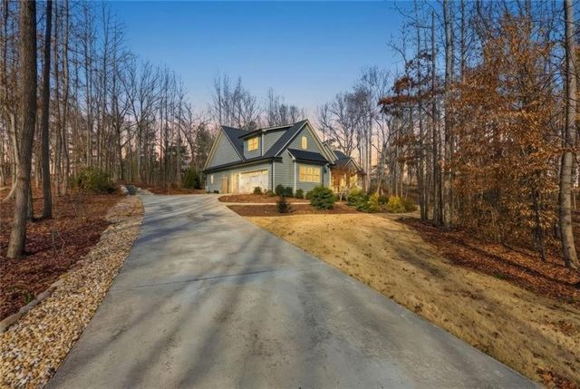 7671 Fern Lane, Lula, GA 30554