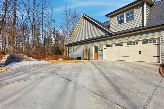 7671 Fern Lane, Lula, GA 30554