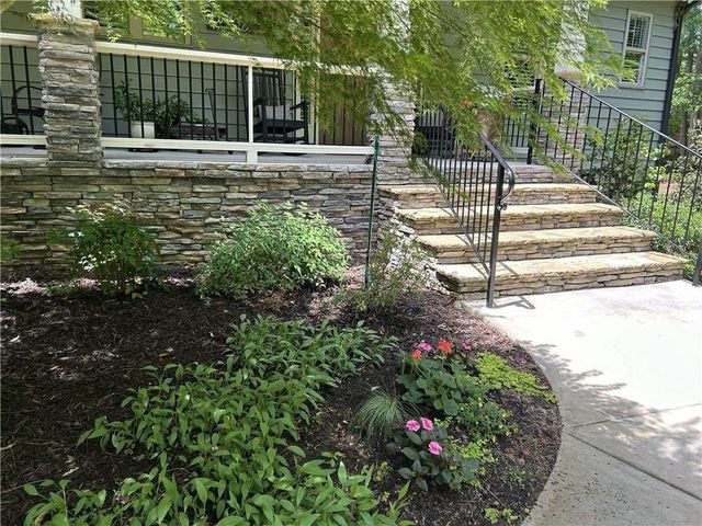 7671 Fern Lane, Lula, GA 30554