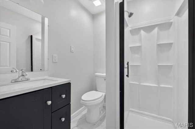9091 Patrick Drive, St John, MO 63114