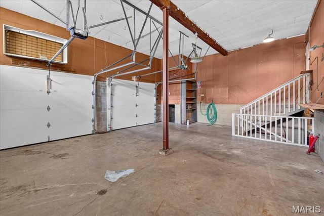 9091 Patrick Drive, St John, MO 63114
