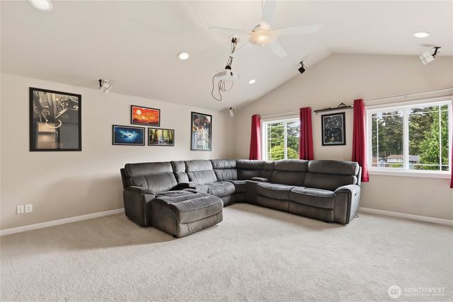 3317 SW 335th Street, Federal Way, WA 98023