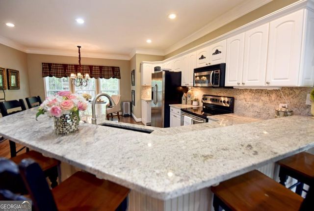 210 Longview Drive W, Blairsville, GA 30512