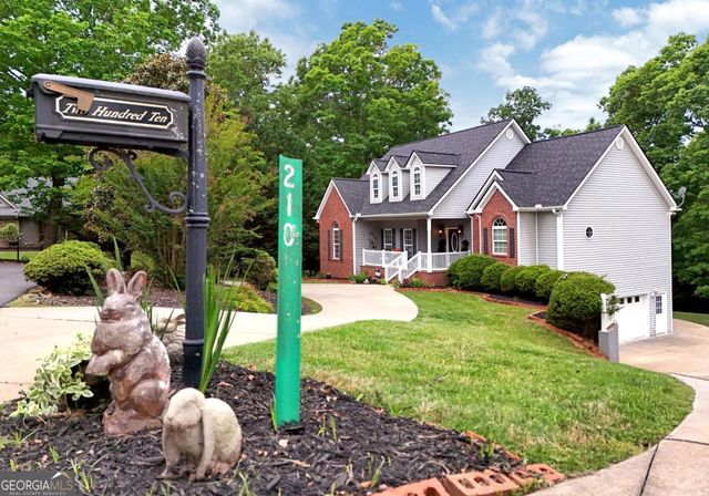 210 Longview Drive W, Blairsville, GA 30512