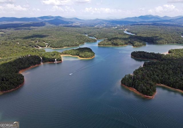 210 Longview Drive W, Blairsville, GA 30512
