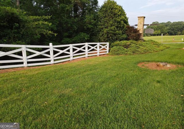 210 Longview Drive W, Blairsville, GA 30512