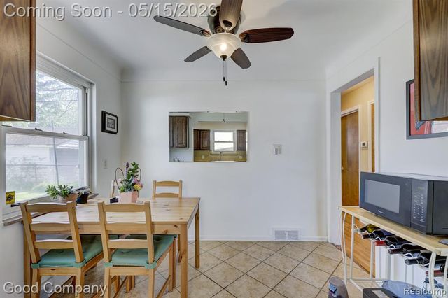 14220 Lincoln Street, Oak Park, MI 48237