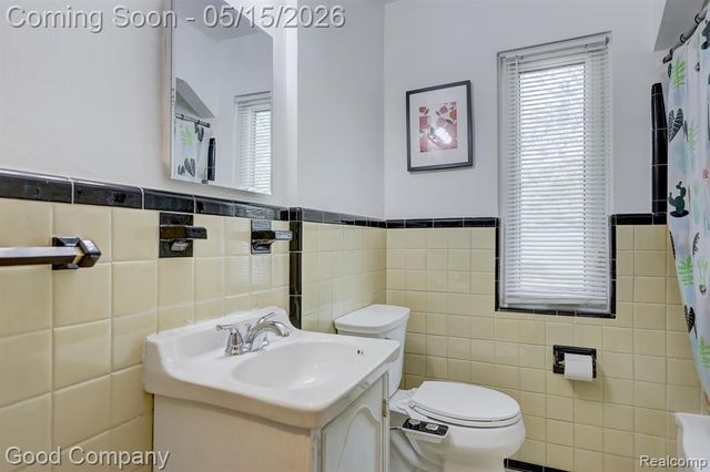 14220 Lincoln Street, Oak Park, MI 48237