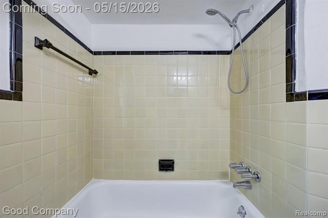 14220 Lincoln Street, Oak Park, MI 48237