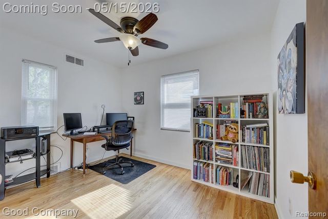 14220 Lincoln Street, Oak Park, MI 48237