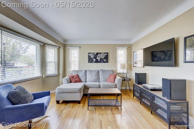 14220 Lincoln Street, Oak Park, MI 48237