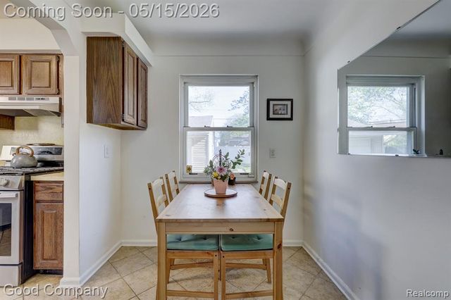 14220 Lincoln Street, Oak Park, MI 48237