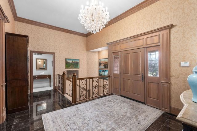 9120 E AUTUMN CHASE ST, Wichita, KS 67206