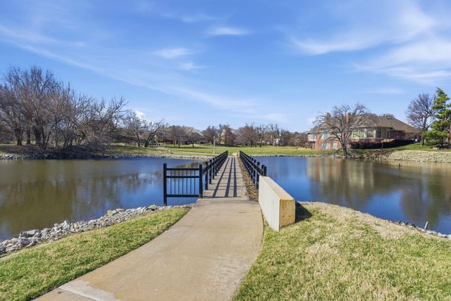 9120 E AUTUMN CHASE ST, Wichita, KS 67206