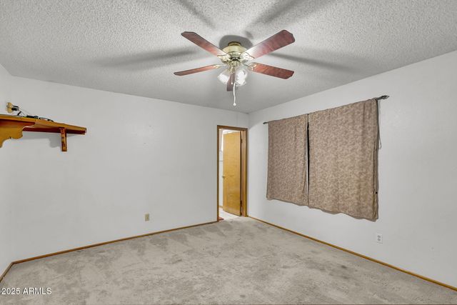 2812 E CONCHO Avenue, Mesa, AZ 85204