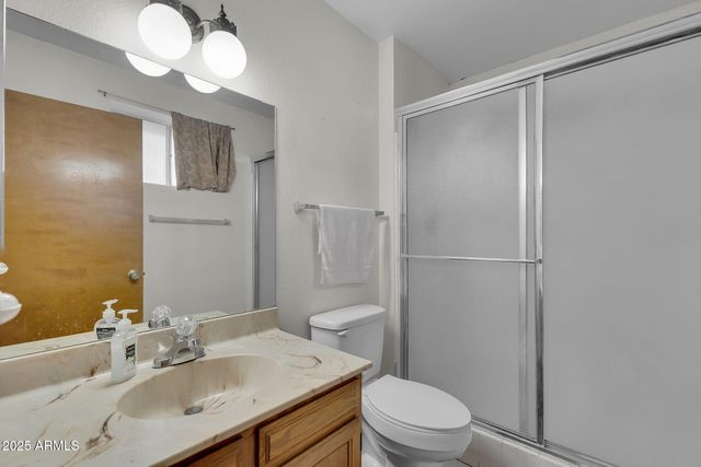 2812 E CONCHO Avenue, Mesa, AZ 85204