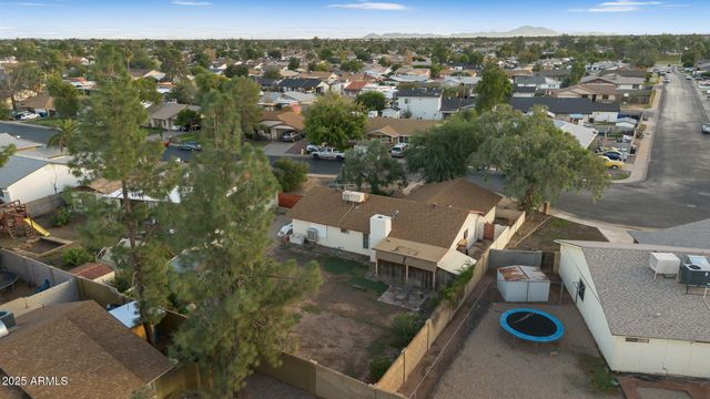 2812 E CONCHO Avenue, Mesa, AZ 85204