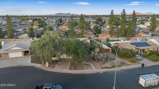 2812 E CONCHO Avenue, Mesa, AZ 85204