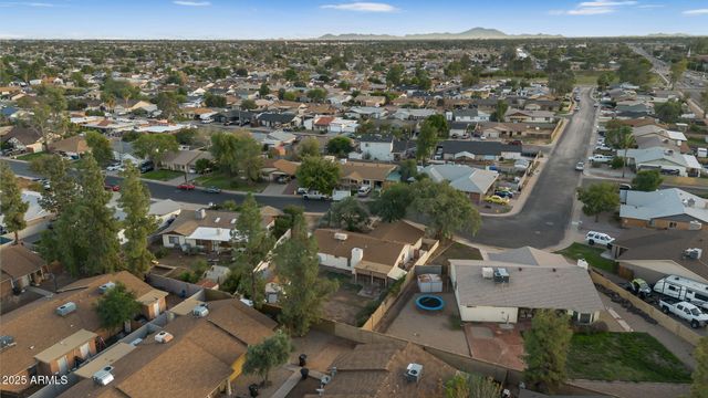 2812 E CONCHO Avenue, Mesa, AZ 85204