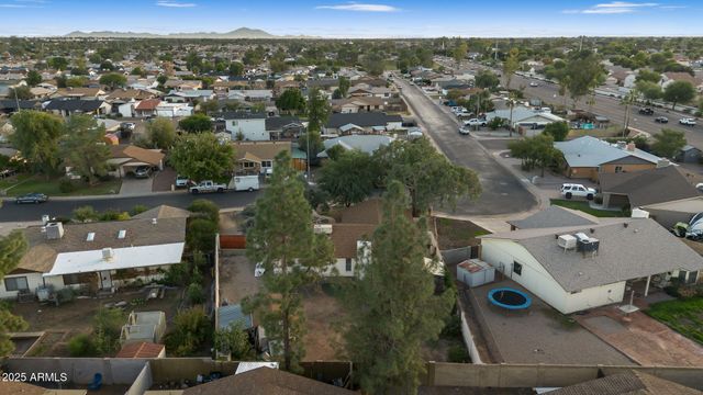 2812 E CONCHO Avenue, Mesa, AZ 85204