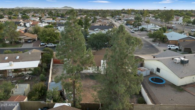 2812 E CONCHO Avenue, Mesa, AZ 85204