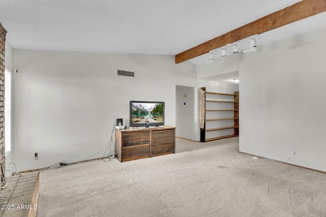 2812 E CONCHO Avenue, Mesa, AZ 85204