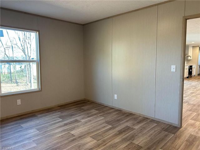 6008 Apple Wyrick Road, Gibsonville, NC 27249