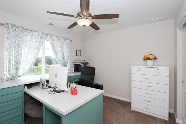 1074 Turin Drive, Hampshire, IL 60140