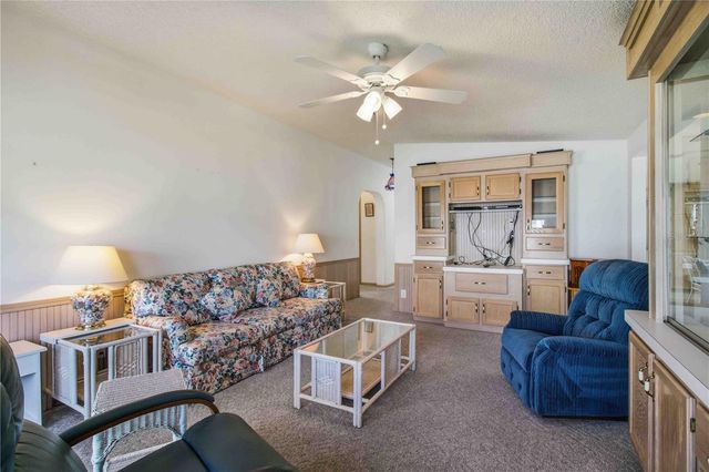 8476 IMPERIAL CIRCLE, Palmetto, FL 34221