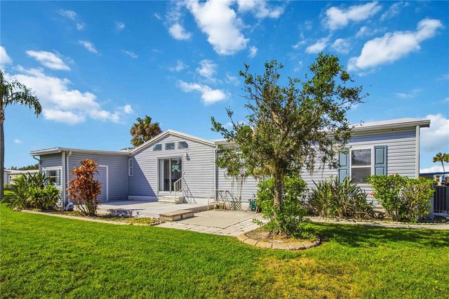 8476 IMPERIAL CIRCLE, Palmetto, FL 34221