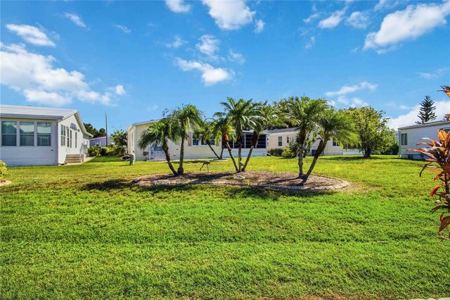 8476 IMPERIAL CIRCLE, Palmetto, FL 34221