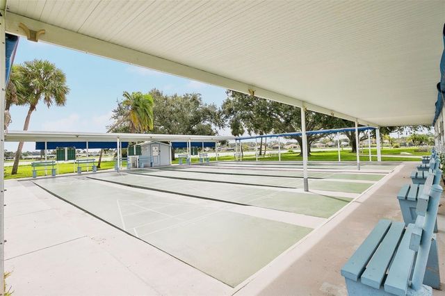 8476 IMPERIAL CIRCLE, Palmetto, FL 34221