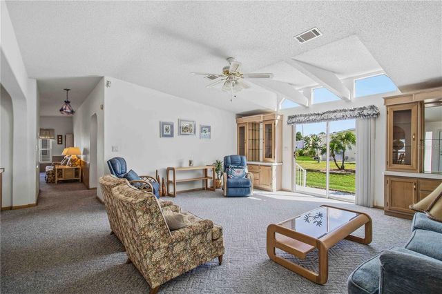 8476 IMPERIAL CIRCLE, Palmetto, FL 34221