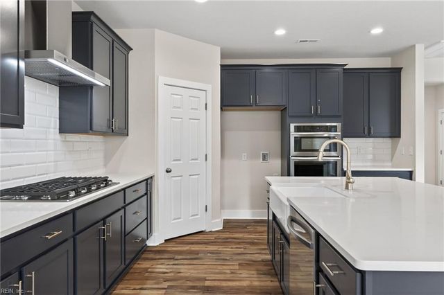 733 Beaver Dam RD, Chesapeake, VA 23322