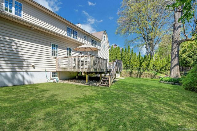 209 Glendale Road, Scarsdale, NY 10583