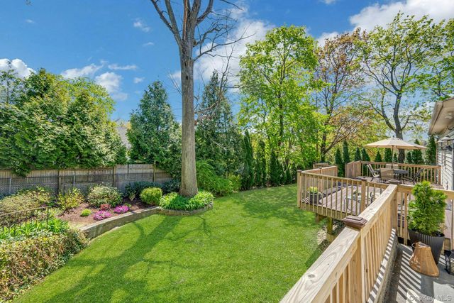 209 Glendale Road, Scarsdale, NY 10583