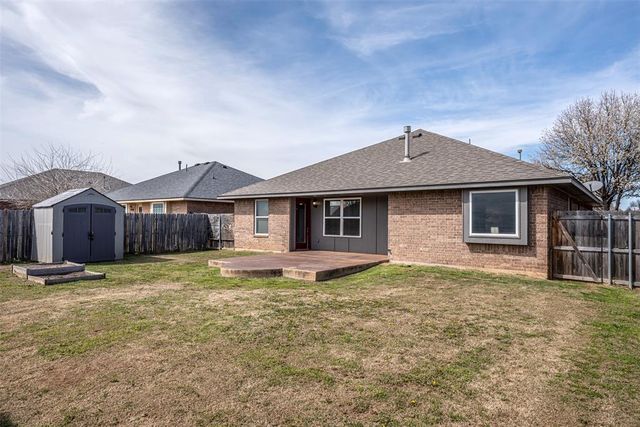 11640 SW 10th Street, Yukon, OK 73099
