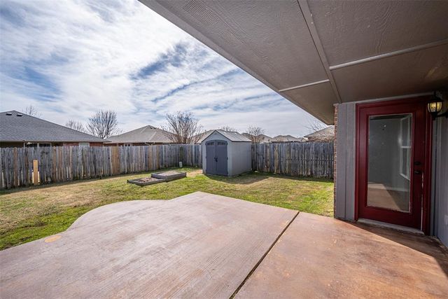 11640 SW 10th Street, Yukon, OK 73099
