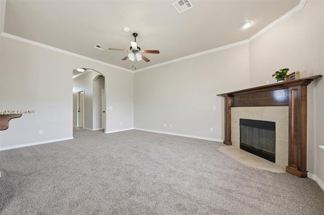 11640 SW 10th Street, Yukon, OK 73099