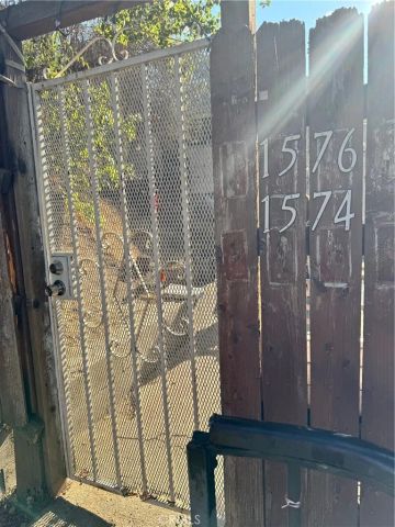 1574 Donaldson Street, Los Angeles, CA 90026