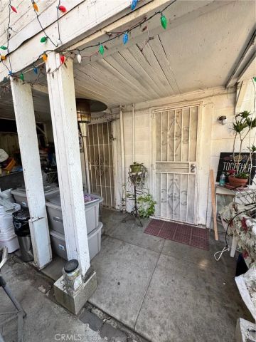 1574 Donaldson Street, Los Angeles, CA 90026