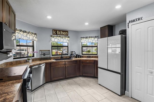 133 CROSSING DRIVE, Lakeland, FL 33809