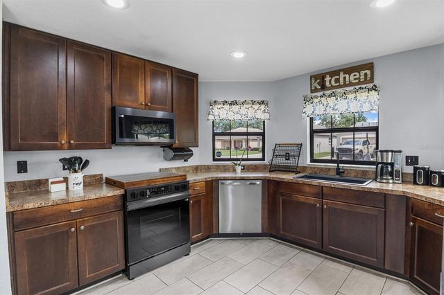 133 CROSSING DRIVE, Lakeland, FL 33809